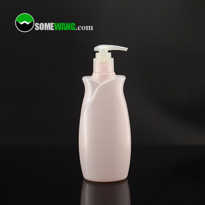 Bottiglia vuota di plastica 130ml 230ml 300ml dello sciampo dell'ANIMALE DOMESTICO rosa del fiore
